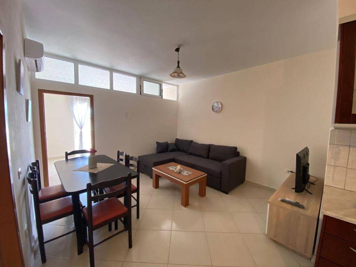 Titi'S Apartment Saranda Exteriér fotografie